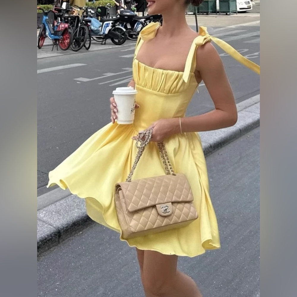 NWT Romantic Yellow Satin Tie-Strap Mini Dress with Corset Back Size S-L - Picture 2 of 7
